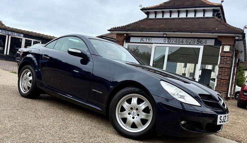 Blue Used 2005 Mercedes SLK200 Cabriolet | £4,444 (Fair price) - Image 1/4