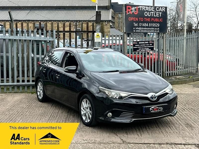 Used Toyota Auris Hybrid Business Edition 2017 Black Hatchback