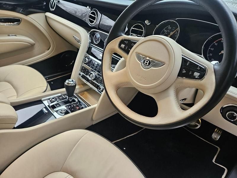 Used Bentley Mulsanne 505 HP (371 kW) 2012 Black Sedan