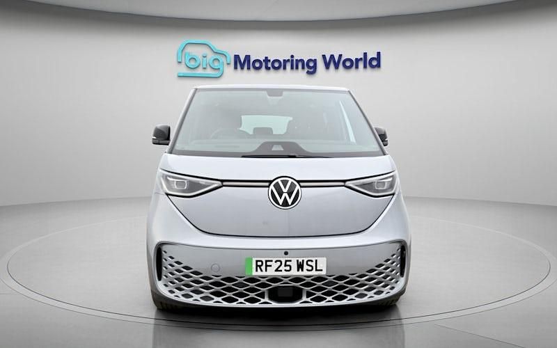 Used VW ID. Buzz Pro 210 kW (286 HP) 2025 MPV