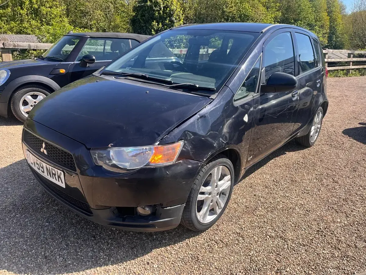 Used Mitsubishi Colt 95 HP (69 kW) 2009 Black Hatchback