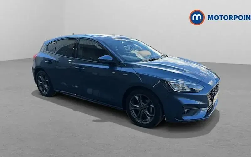 Used Ford Focus ST-Line 125 HP (91 kW) 2021 Hatchback