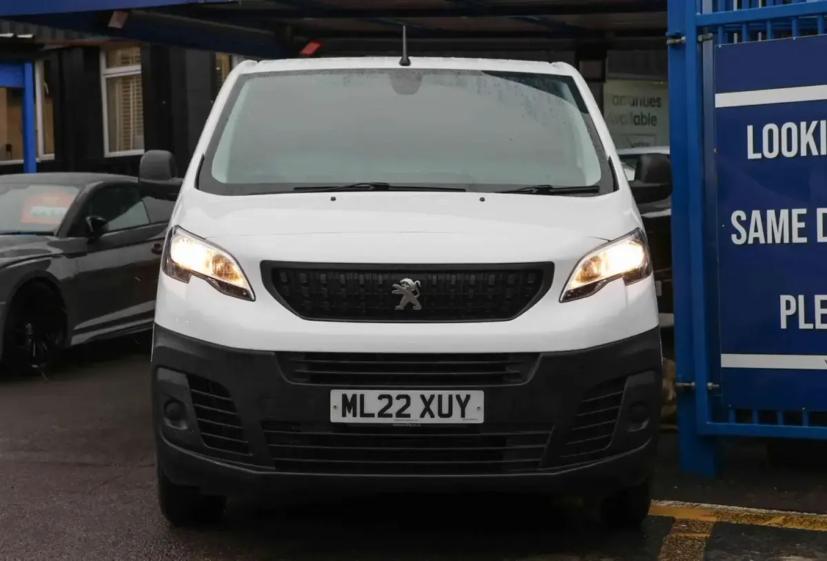 Used Peugeot Expert Premium 2022 White Van