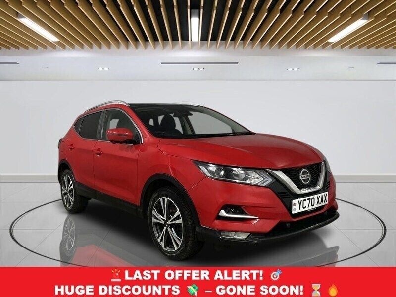 Red Used 2020 Nissan Qashqai N-Connecta SUV | £13,149 (Good price) - Image 1/3