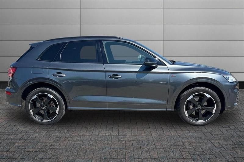 Used Audi Q5 Advanced 261 HP (191 kW) 2020 Grey SUV