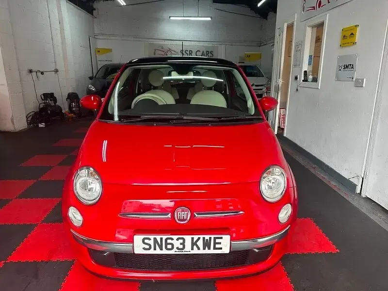 Used Fiat 500 Lounge 69 HP (50 kW) 2013 Red Hatchback