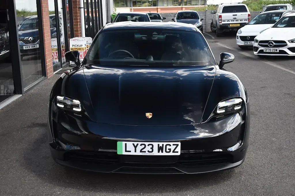 Used Porsche Taycan 419 kW (571 HP) 2023 Black Sedan