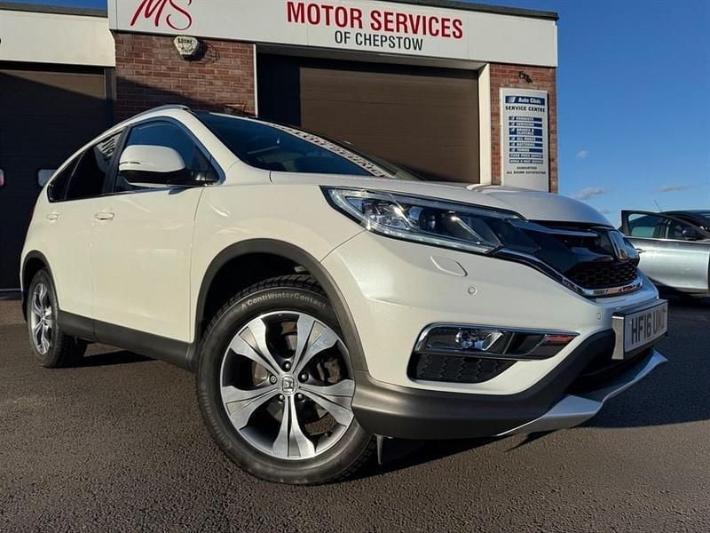 White Used 2016 Honda CR-V EX SUV | £14,745 (Fair price) - Image 1/4