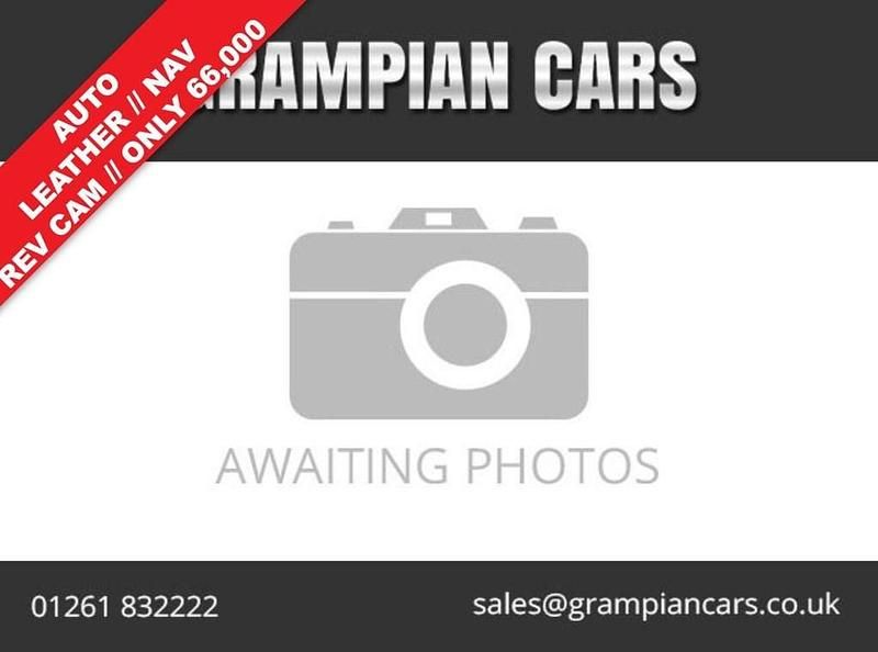 Red Used 2016 Mitsubishi Shogun SUV | £20,995 (Expensive) - Image 1/3