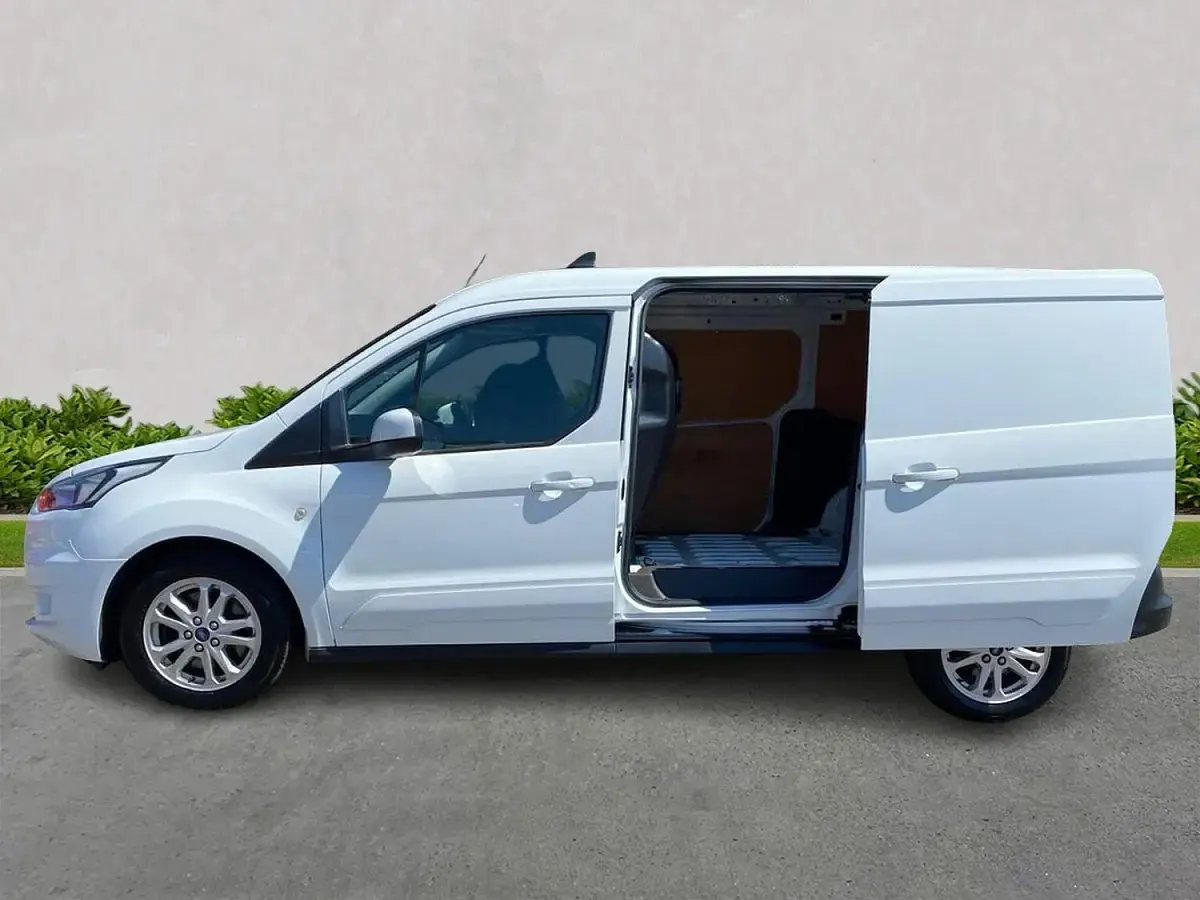 Used Ford Transit Limited 100 HP (73 kW) 2023 White Van