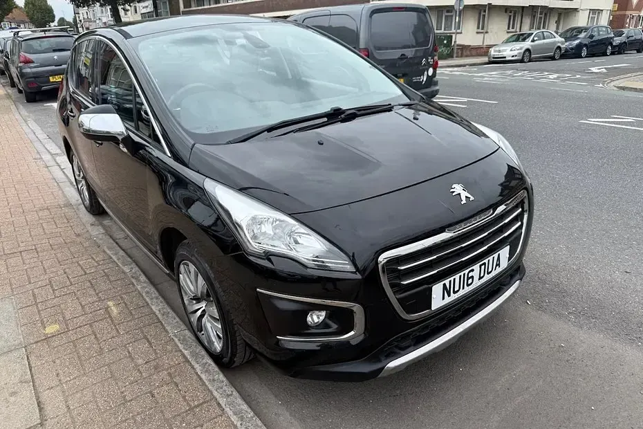 Used Peugeot 3008 Active 120 HP (88 kW) 2016 Estate