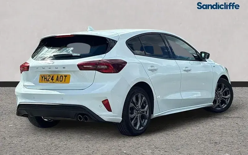 Used Ford Focus ST-Line 125 HP (91 kW) 2025 Hatchback