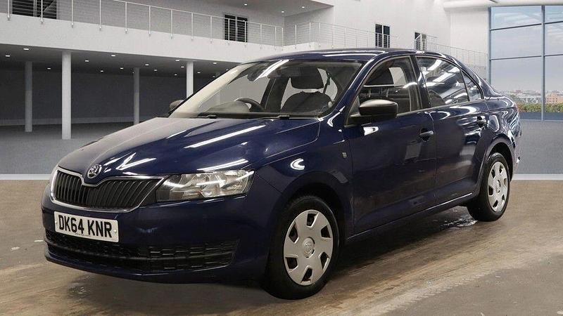 Used Skoda Rapid 2014 Blue Hatchback