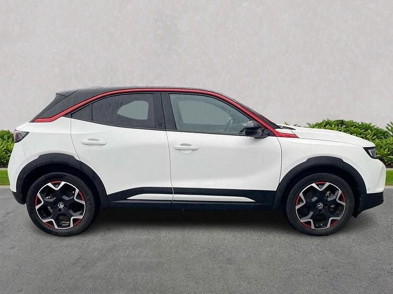 Used Vauxhall Mokka SRi 100 kW (136 HP) 2021 White SUV