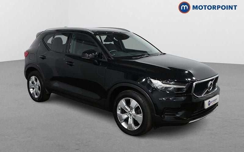 Used 2022 Volvo XC40 Momentum SUV | £15,899 (Super price) - Image 1/4