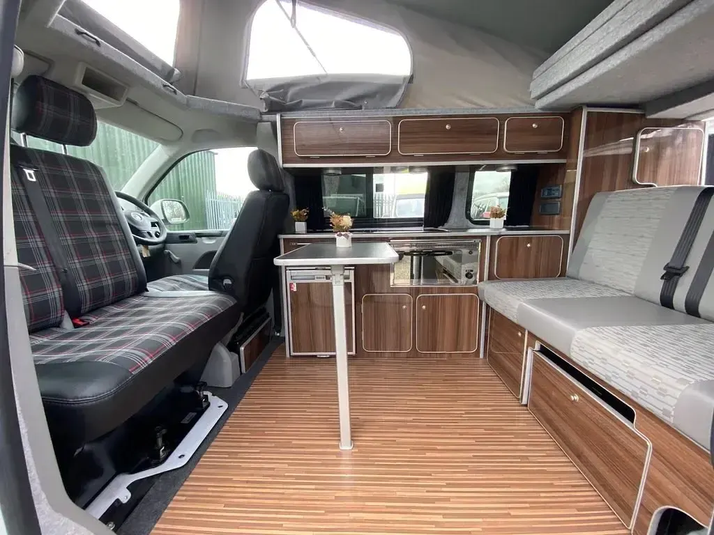 Begagnad VW Transporter R 2011 Multicolour Van