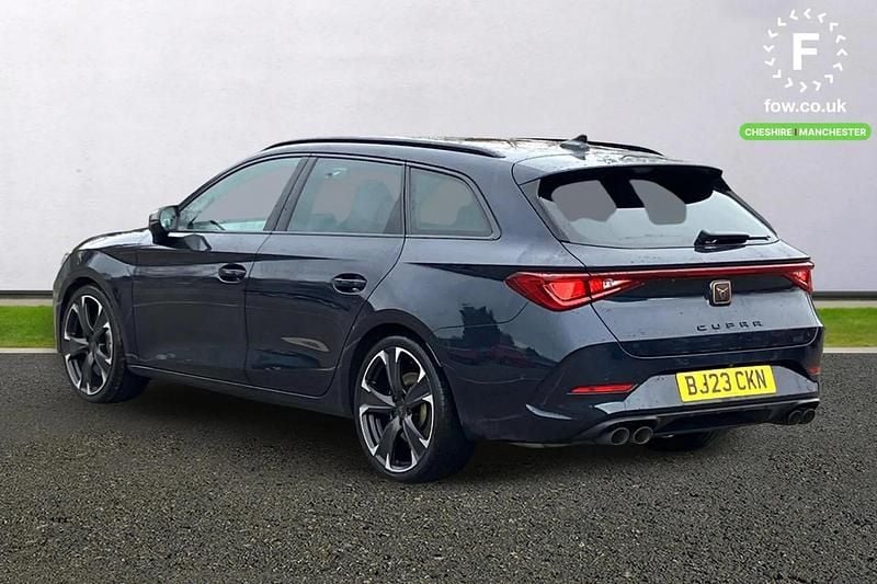Used Cupra Leon VZ2 310 HP (228 kW) 2023 Blue Estate