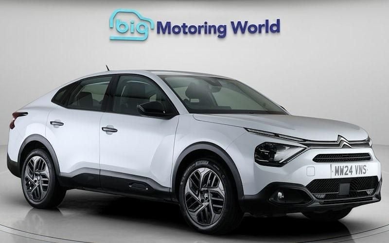 Used Citroën C4 X PureTech 101 HP (74 kW) 2024 White SUV