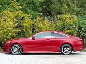 Used Mercedes E220 AMG line 194 HP (142 kW) 2019 Red Coupe