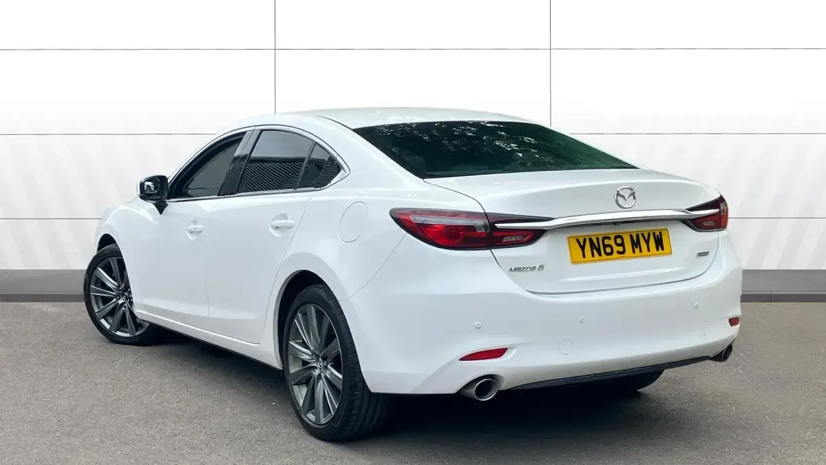 Used Mazda 6 Inclusive 150 HP (110 kW) 2019 White Sedan