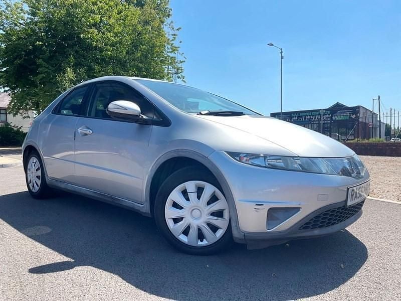 Silver Used 2007 Honda Civic S Hatchback | £1,499 (Fair price) - Image 1/4