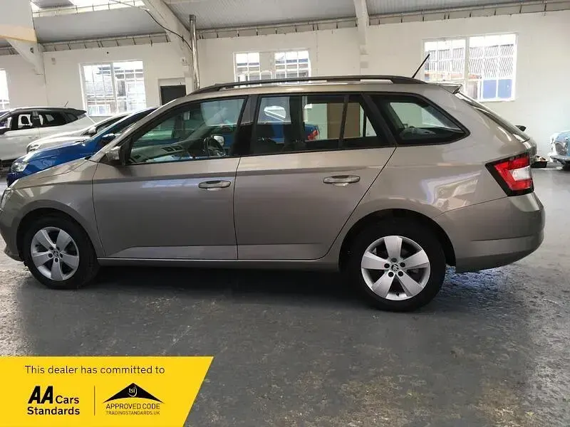 Used Skoda Fabia SE 110 HP (80 kW) 2015 Beige Estate