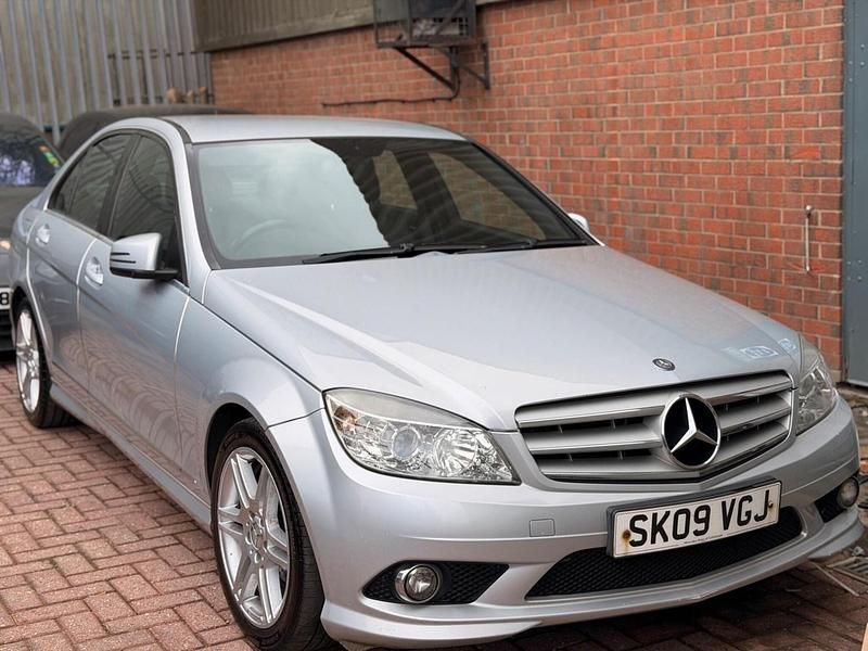 Used Mercedes C220 2009 Silver Sedan