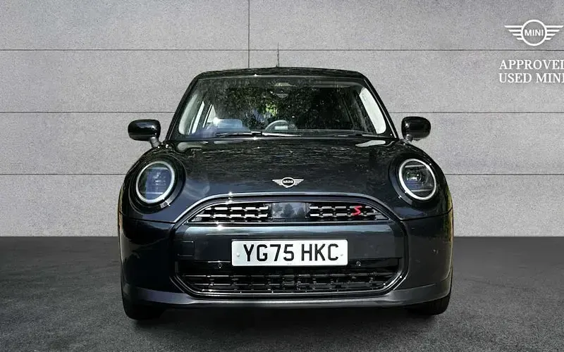 Used Mini Cooper Classic 150 kW (204 HP) 2026 Hatchback