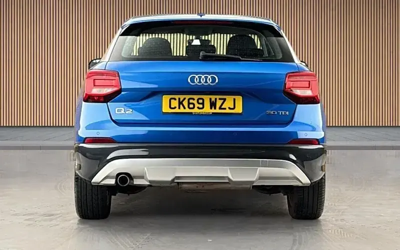 Used Audi Q2 Sport 116 HP (85 kW) 2019 Blue SUV