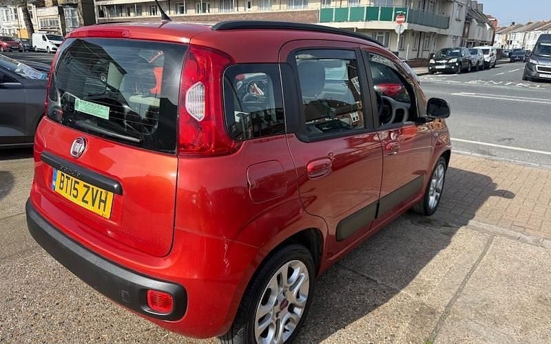 Usado Fiat Panda Lounge 69 HP (50 kW) 2020 Citadino