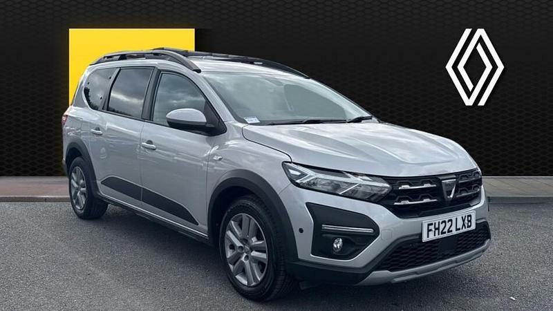 Second-hand Dacia Jogger Comfort 110 CP (80 kW) 2022 Gri Monovolum