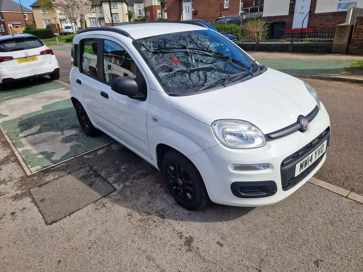 Used Fiat Panda Easy 85 HP (62 kW) 2014 White Hatchback