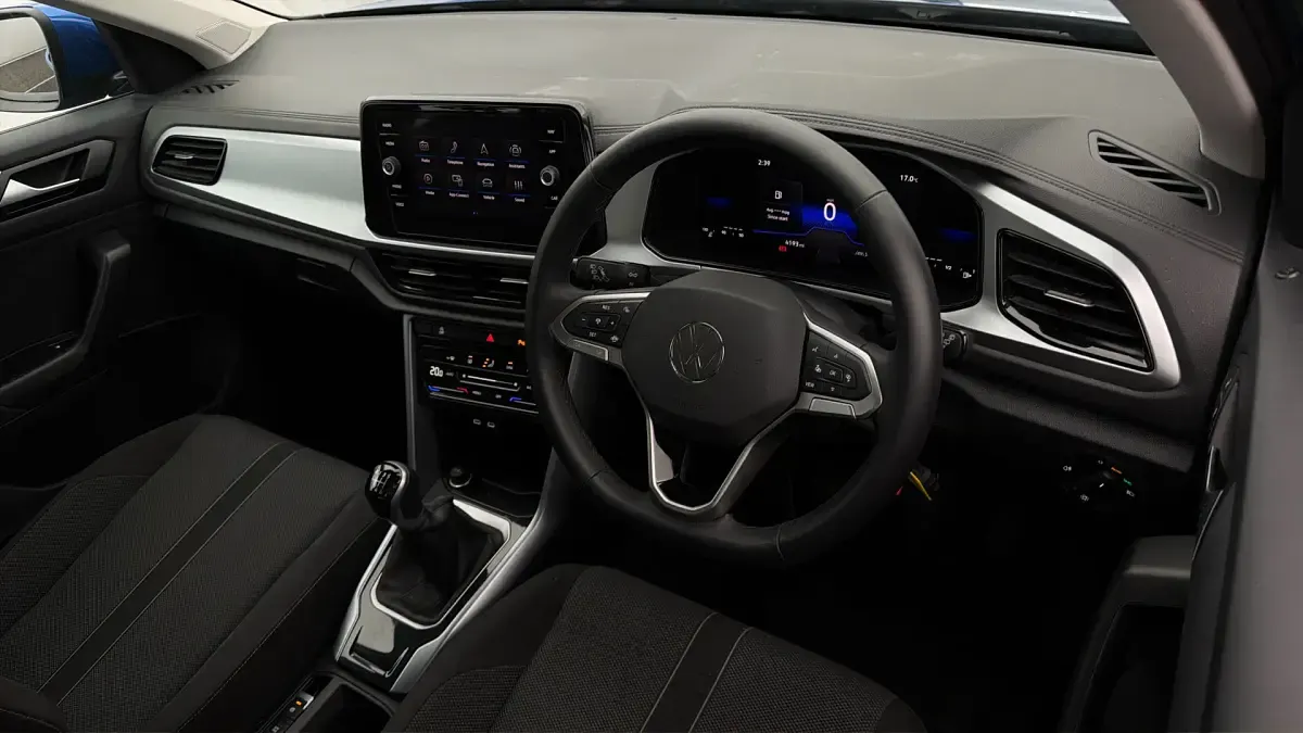 Used VW T-Roc S 116 HP (85 kW) 2025 SUV