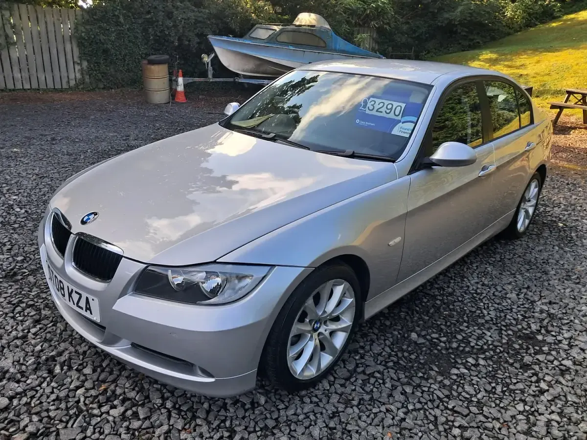 Used BMW 320 174 HP (127 kW) 2008 Silver Sedan