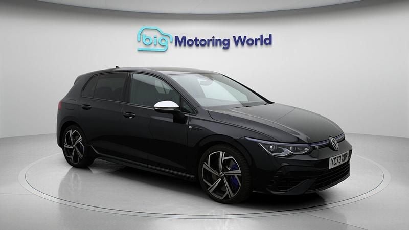 Used 2023 VW Golf VIII R Hatchback | £31,900 (Fair price) - Image 1/4