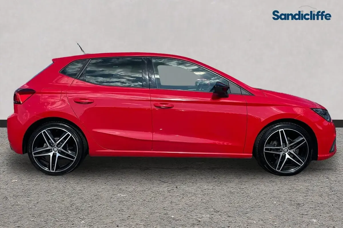 Used Seat Ibiza FR Sport 115 HP (84 kW) 2020 Red Hatchback