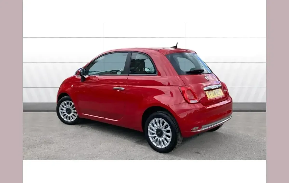 Gebraucht Fiat 500 70 PS (51 kW) 2024 Rot Kleinwagen
