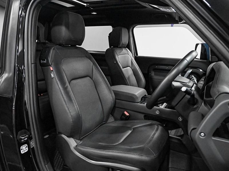 Used Land Rover Defender SE Dynamic 2022 Black Estate