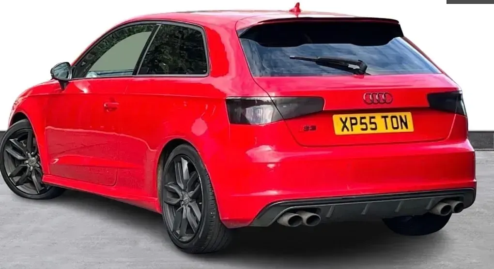 Used Audi A3 310 HP (228 kW) 2013 Red Hatchback