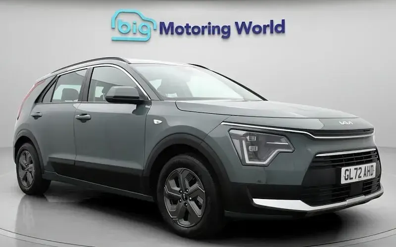 Usado Kia Niro 141 HP (103 kW) 2023 SUV