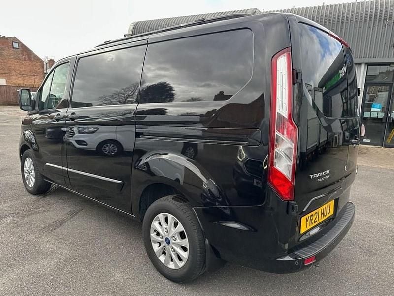Used Ford Transit Custom Limited 130 HP (95 kW) 2021 Black Van