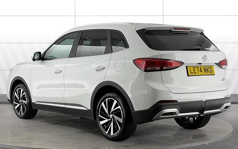 Used MG ZS Trophy 196 HP (144 kW) 2024 White SUV