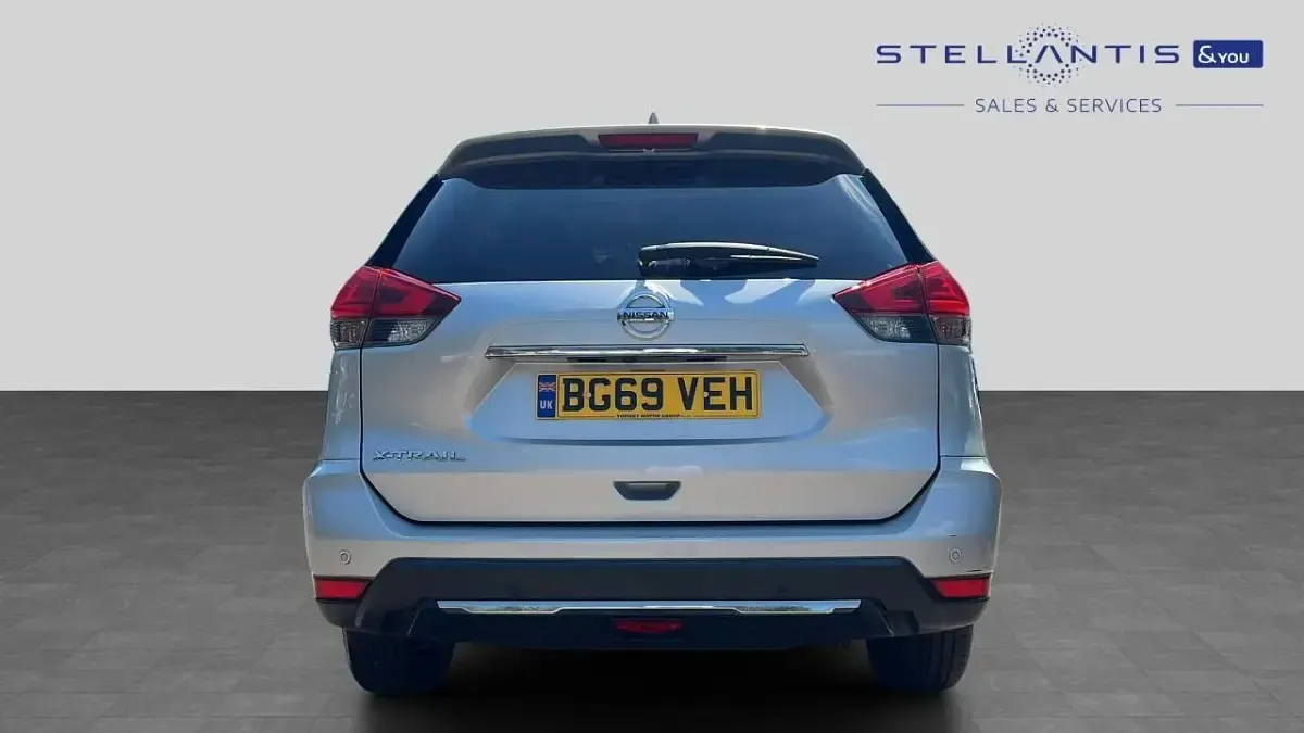 Used Nissan X-Trail N-Connecta 158 HP (116 kW) 2019 Grey SUV
