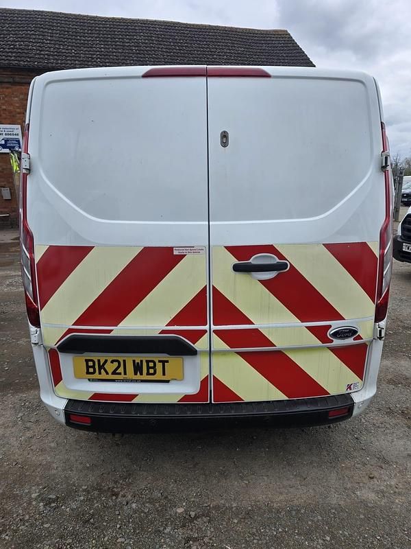 Used Ford Transit Custom Trend 130 HP (95 kW) 2021 White Van