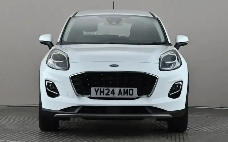 Used Ford Puma Titanium 125 HP (91 kW) 2023 White SUV
