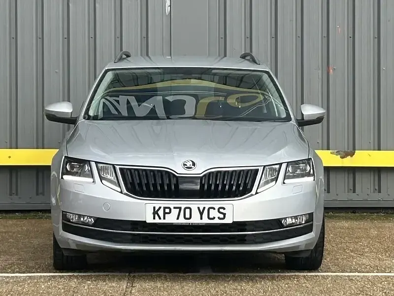 Used Skoda Octavia SE L 150 HP (110 kW) 2020 Silver Estate