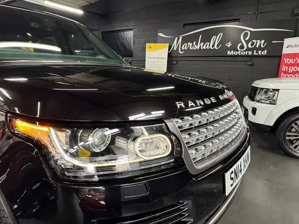 Używany Land Rover Range Rover Vogue 339 KM (249 kW) 2014 Czarny SUV