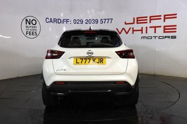 Used Nissan Juke Tekna+ 2019 White SUV
