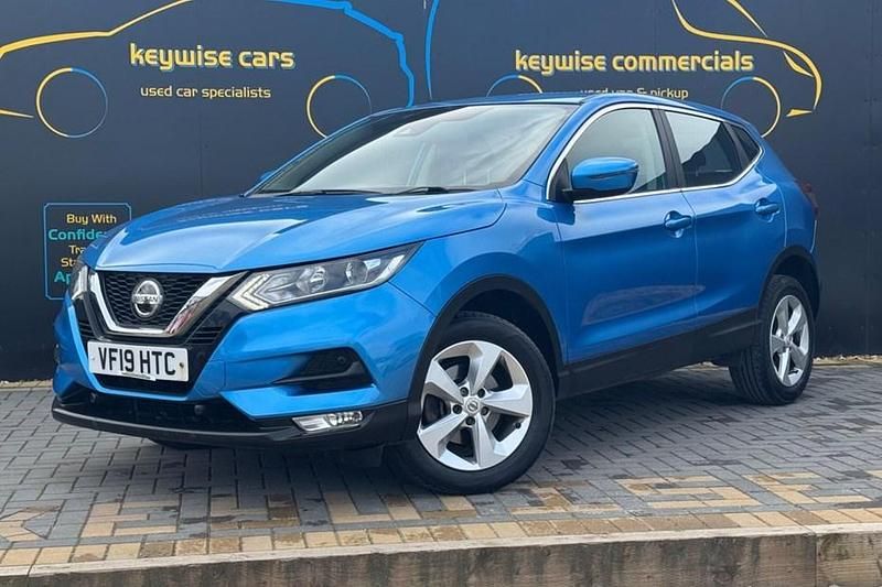 Used Nissan Qashqai Acenta Premium 140 HP (102 kW) 2019 Blue SUV