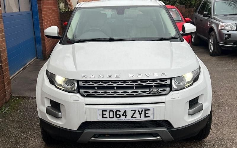 Used Land Rover Range Rover evoque Pure 190 HP (139 kW) 2015 Hatchback